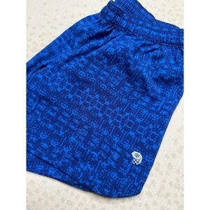 MOUNTAIN HARDWEAR Running Shorts Blue Geometric Print Women's Size Small Run